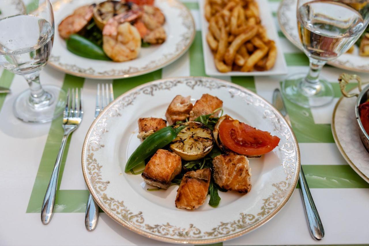 Chateau Merrimack Hotel & Spa Tyngsboro Εξωτερικό φωτογραφία