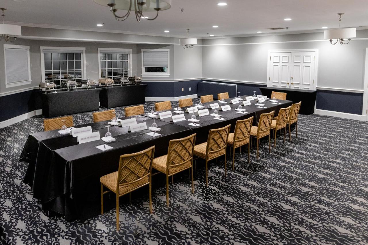 Chateau Merrimack Hotel & Spa Tyngsboro Εξωτερικό φωτογραφία